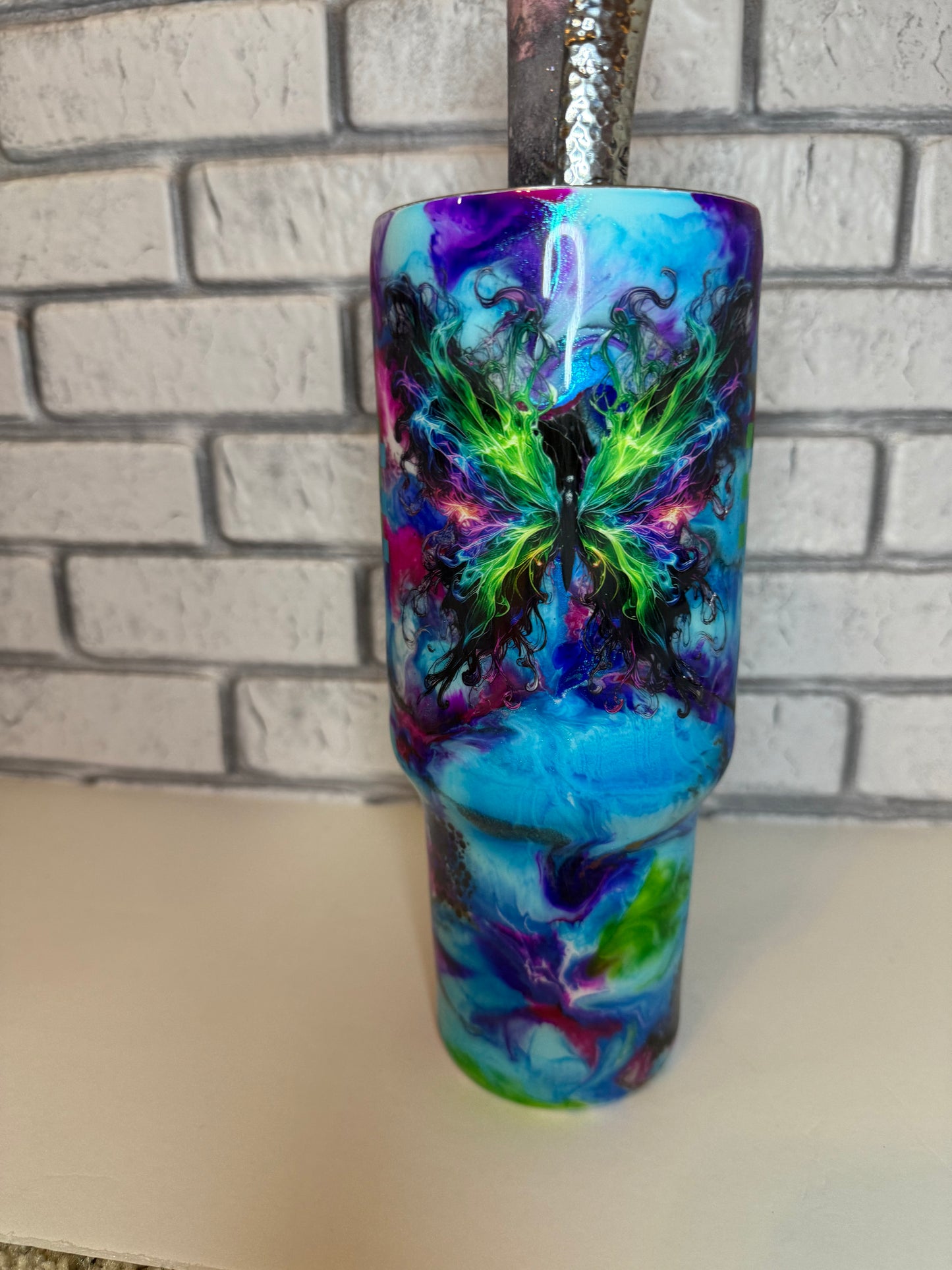 #31--40oz Handle- Majestic Butterfly